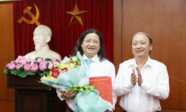 Bổ nhiệm ông Nguyễn Minh Nhựt giữ chức Vụ trưởng Vụ Văn hóa - Văn nghệ